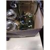 Image 7 : MAGIC BULLET, GLASS VASE OF BEADS AND TRAY OF ESTATE GOODS