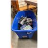 Image 1 : TOTE OF NEW AMAZON OVERSTOCK ITEMS