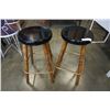 Image 1 : 2 WOOD BAR STOOLS