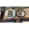 Image 2 : 2 - 1ST NATION DANNY DAVIS PRINTS WITH CHEIF PRINT AND PLATES