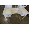 Image 2 : WHITE VANITY DESK WITH MIRRORS