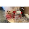 Image 2 : LOT OF CRYSTAL AND GLASS DECORATIONS, DISHES, CERAMIC CANNISTERS, TINS AND CANDLES