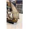 Image 2 : TALL SHIP FIGURE