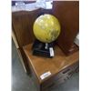 Image 1 : GLOBE ON 1 DRAWER STAND