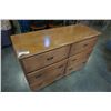 Image 3 : WOOD 6 DRAWER DRESSER AND NIGHTSTAND