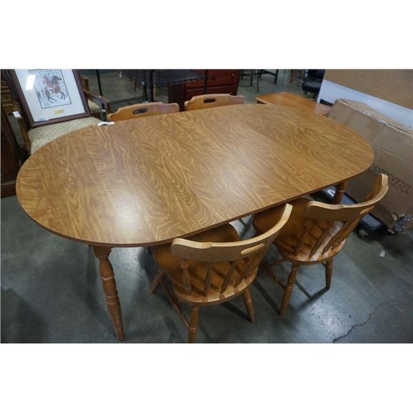 WOOD DINING TABLE WITH 2 LEAFS AND 4 CHAIRS