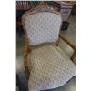 Image 4 : 2 OVERSIZED ACCENT CHAIRS