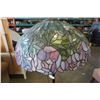 Image 3 : FLOOR LAMP WITH LEADED GLASS SHADE