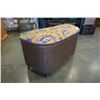 Image 3 : WICKER STORAGE BENCH