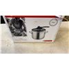 Image 2 : NEW LAGOSTINA PRESSURE COOKER 7.4QT