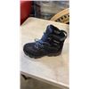 Image 3 : NEW MERRELL SIZE 6.5 LADIES WATERPROOF BOOTS