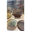 Image 8 : VINTAGE IRON GRILL, DECORATIVE METAL PLATES AND DECORATIVE WOOD PLATES