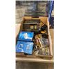 Image 2 : BOX OF ELECTRONICS INCLUDING WING HD ANTENNAS