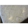 Image 2 : LOGAN AND COVE KINGSIZE MATTRESS