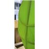 Image 2 : 3 LEAF SHADE DECORATION