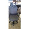 Image 1 : AROZZI GAMING CHAIR