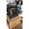 Image 1 : NEW INSIGNIA 1.7 CU FT MINI FRIDGE