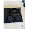 Image 3 : STEEL SERIES ARCTIS 5 GAMING HEADPHONES WORKING