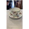 Image 4 : 5 CUPS AND SAUCERS-LIMOGES, ROYAL ALBERT, AYNSLEY, PARAGON AND SHELLEY