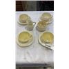 Image 1 : 4 BELLEEK IRELAND CHINA LIMPET CUPS AND SAUCERS, AND TOY SHELL CREAM AND SUGAR