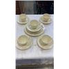 Image 1 : 5 BELLEEK IRELAND CHINA CLAM SHELL CUPS AND SAUCERS, 4 SIDE PLATES, AND DINNER PLATE