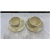 Image 3 : 5 BELLEEK IRELAND CHINA CLAM SHELL CUPS AND SAUCERS, 4 SIDE PLATES, AND DINNER PLATE