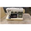 Image 3 : SINGER MODEL 774 SEWING MACHINE WITH CASE WORKING