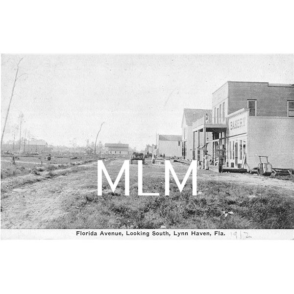 Bakery Florida Avenue Looking South Lynn Haven, Florida Postcard