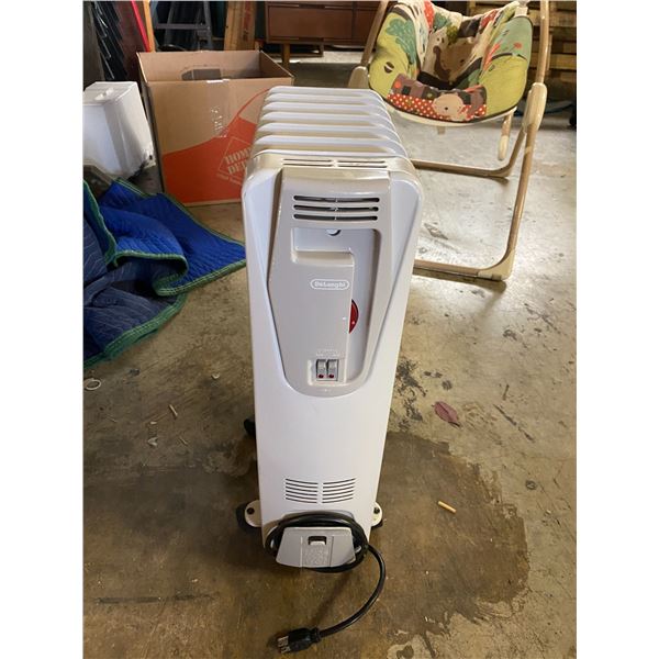 DeLonghi oil filled heater