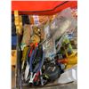 Image 1 : Hand tools