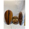 Image 1 : Masks and board