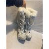 Image 2 : Nike size 6 boots