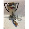 Image 1 : Sloan’s liniment, mug and pot jo kid or cord