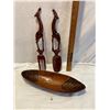 Image 1 : Wood serving utensils and bowl
