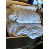 Image 1 : Sheet set king  fitted, flat and 2 pillow cases