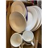 Image 1 : White dishes