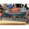 Image 1 : Tool box and contents