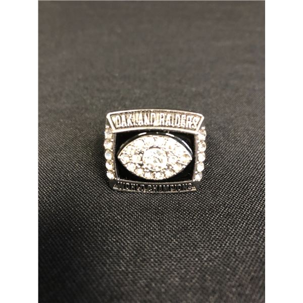 LA RAIDERS AAA REPLICA CHAMPIOSHIP RING