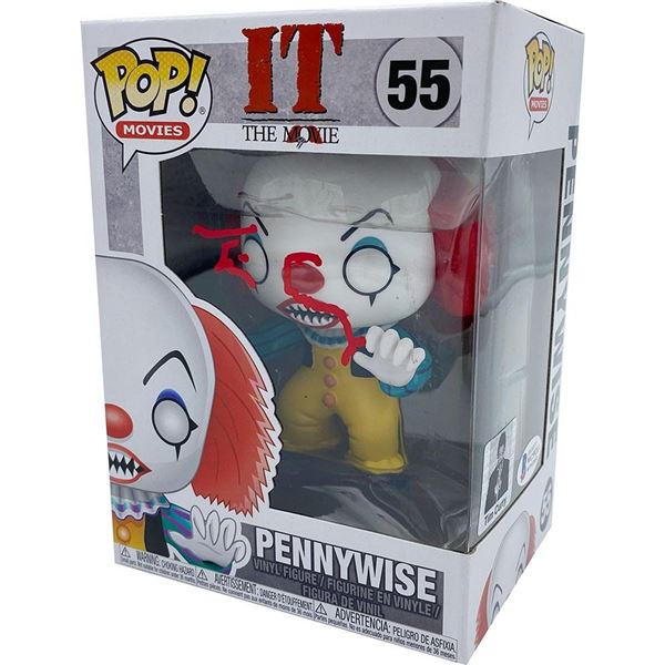 BILL SKARSGARD SIGNED PENNYWISE FUNKO POP ( BECKETT COA)