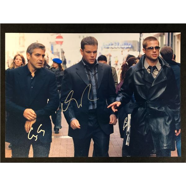 CLOONEY, PITT DAMON SIGNED OCEANS 11 8 X 10  (RA COA)