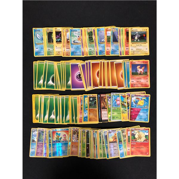 POKEMON TRADING CARD LOT