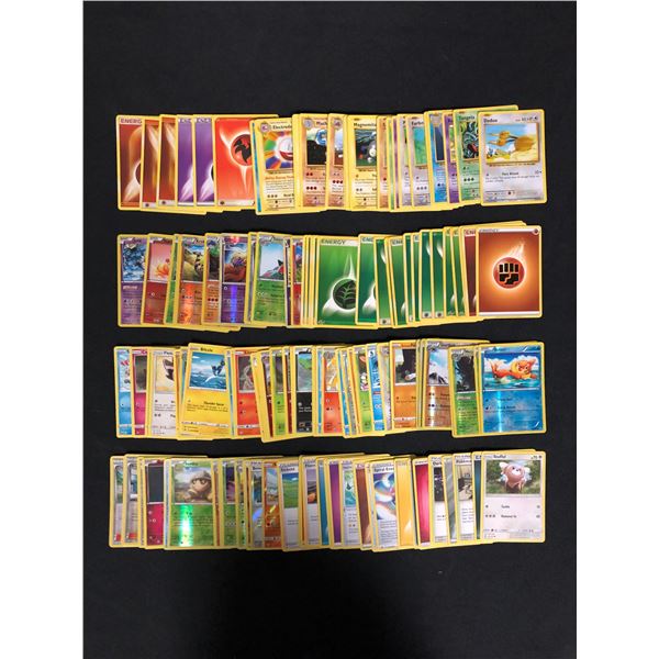 POKEMON TRADING CARD LOT