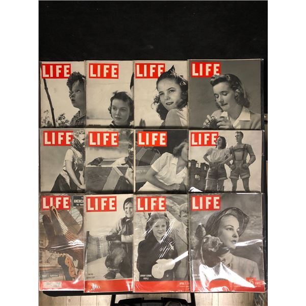 LOT OF VINTAGE LIFE MAGAZINES