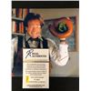 Image 2 : ROBIN WILLIAMS SIGNED 8 X 10 ( RA COA)