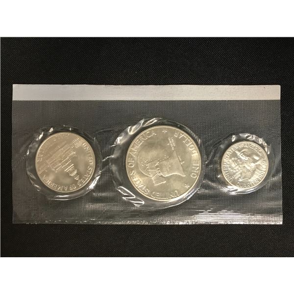 US BICENTENNIAL UNCIRCULATED SILVER SET