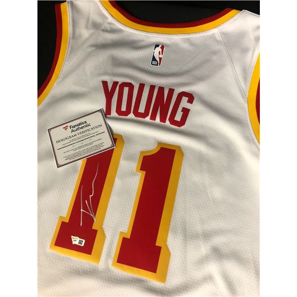 TRAE YOUNG SIGNED ATLANTA  HAWKS NIKE JERSEY ( FANATICS COA)