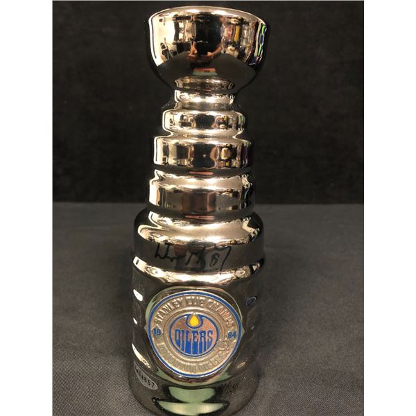 WAYNE GRETZKY SIGNED EDMONTON OILERS MINI CUP ( UPPER DECK COA)