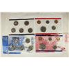 Image 1 : 1999 US MINT SET (UNC) P/D (WITH ENVELOPE)