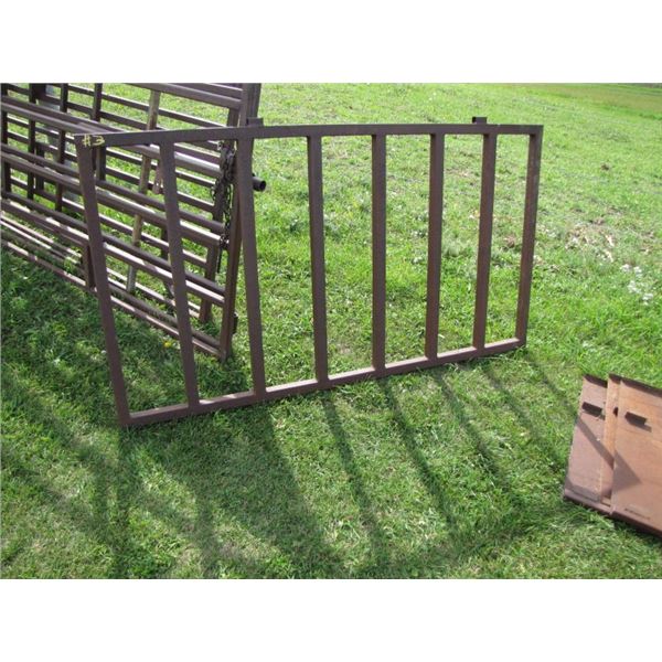 Corral walk through gate 66 in tall by 36 in wide