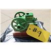 Image 2 : JOHN DEERE STATIONARY MODEL ENGINE